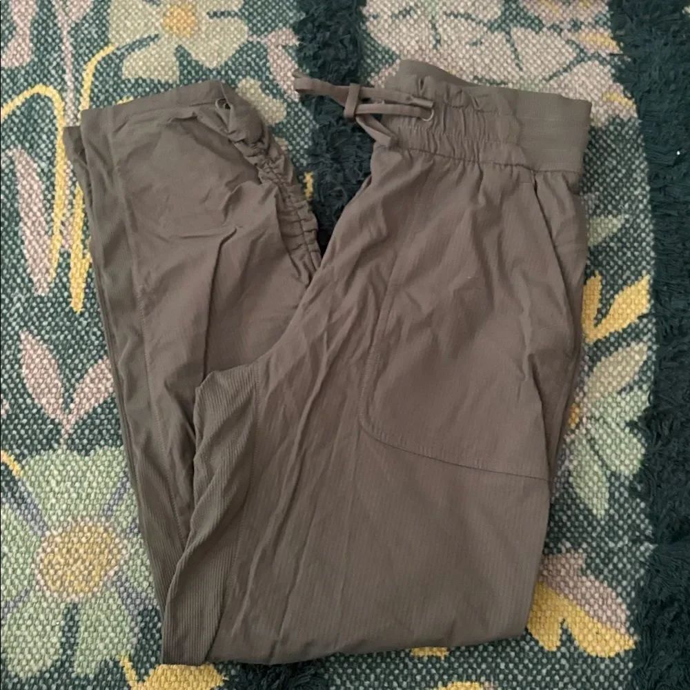 Lululemon Dance Studio Joggers Olive Green Size 2